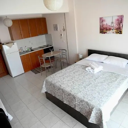 אלכסנדרופולי Papi'S Free Parking Apartments 1 - Studio מראה חיצוני תמונה